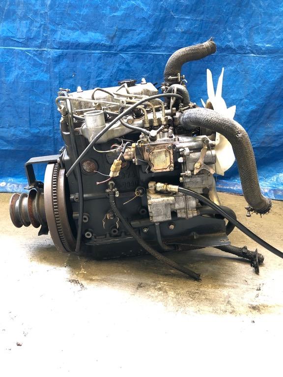 Motor Iseki E374 Pripravujeme
